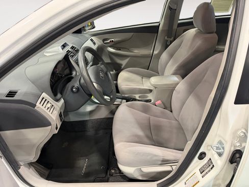 Used 2012 Toyota Corolla LE image 10