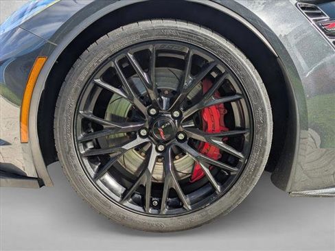 Used 2017 Chevrolet Corvette Z06 image 22