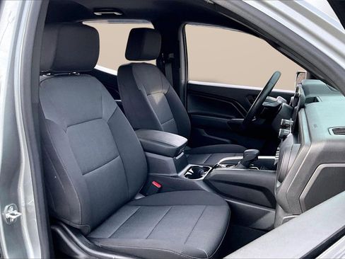 Used 2023 Chevrolet Colorado Trail Boss w/ Technology Package image 22