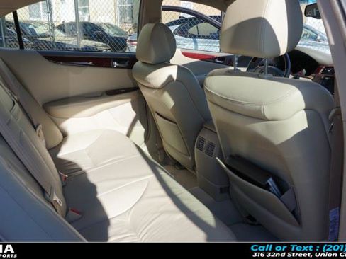 Used 2003 Lexus ES 330 4dr Sdn image 21