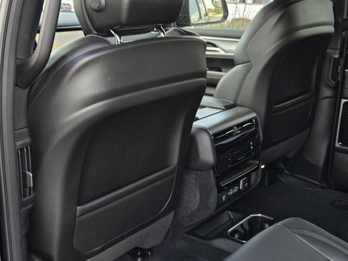 New 2026 Jeep Grand Wagoneer L Limited AWD/4WD image 20
