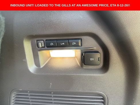 Used 2020 Ford Explorer Platinum w/ Premium Technology Package AWD/4WD image 10