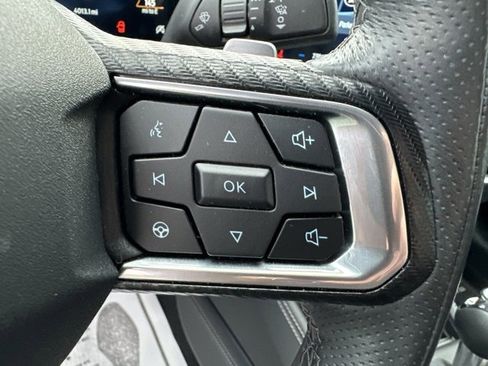 Used 2024 Ford Mustang GT Premium image 19