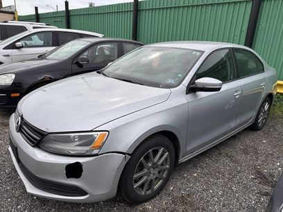 Used 2011 Volkswagen Jetta SE