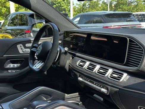 Used 2025 Mercedes-Benz GLE 53 AMG 4MATIC Coupe image 33