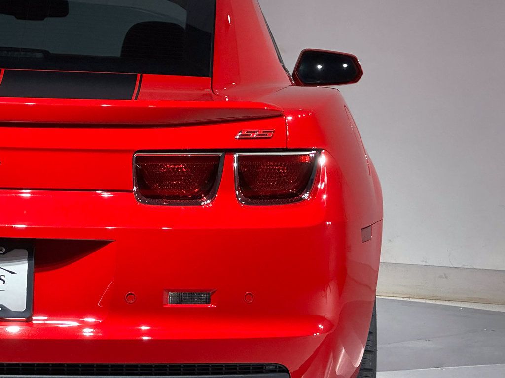 Used 2012 Chevrolet Camaro SS w/ RS Package RWD image 9
