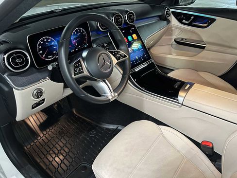 Certified 2025 Mercedes-Benz C 300 Sedan image 25