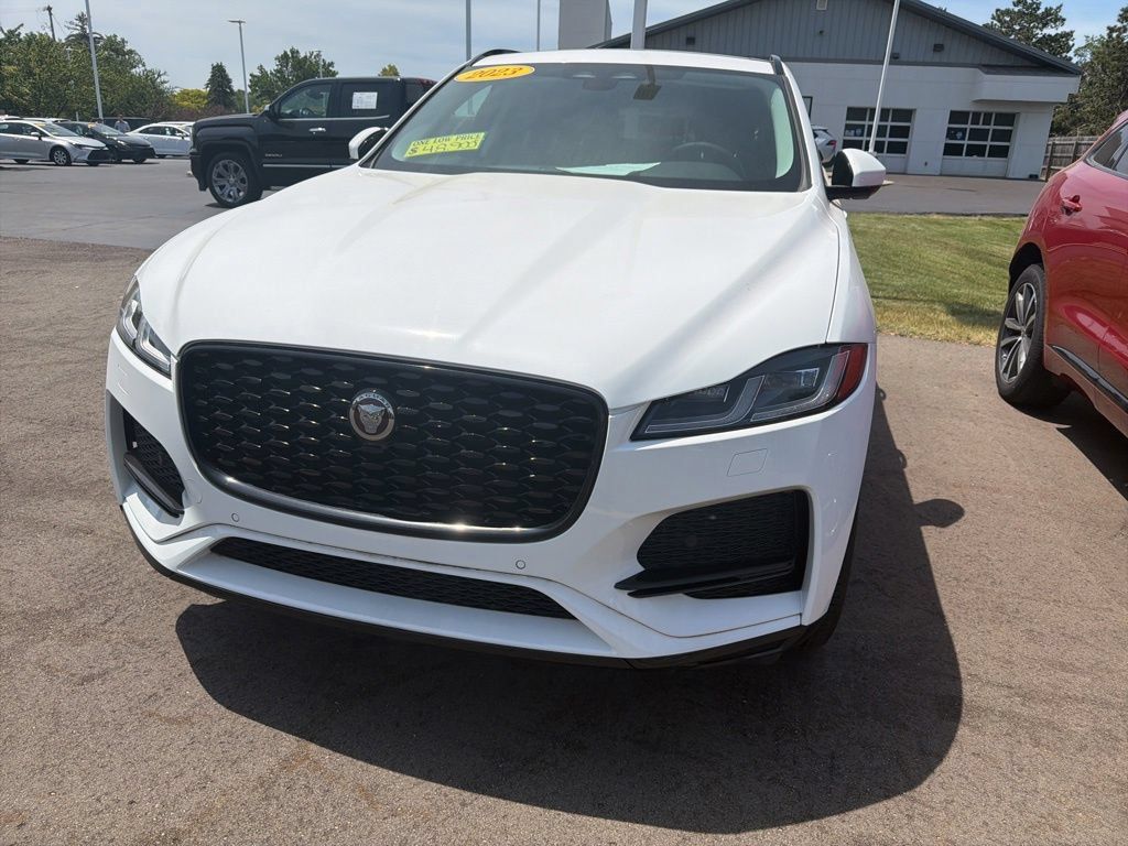 Used 2023 Jaguar F-PACE S AWD/4WD image 5