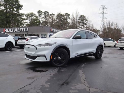 Used 2022 Ford Mustang Mach-E California Route 1 image 7