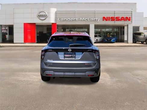 New 2026 Nissan Kicks SR w/ SR Premium Package AWD/4WD image 4