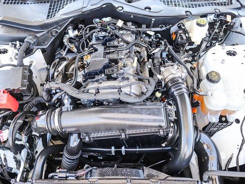Used 2025 Ford Mustang Coupe RWD image 30