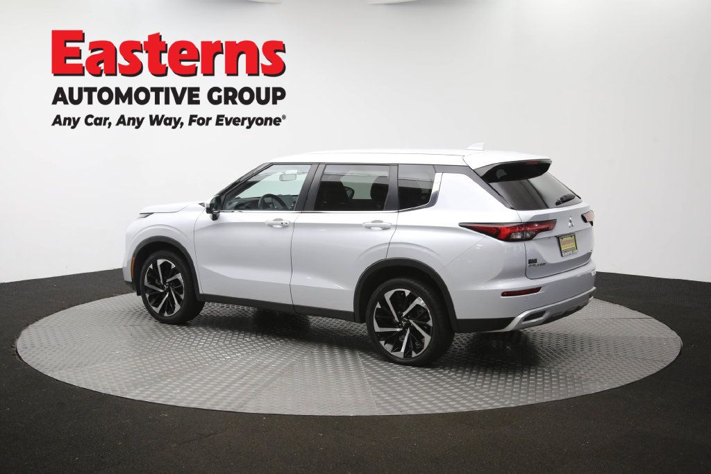 Used 2024 Mitsubishi Outlander SE FWD image 66