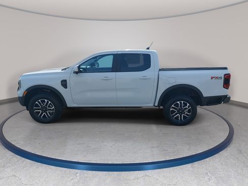 Used 2025 Ford Ranger Lariat w/ FX4 Off-Road Package AWD/4WD image 8