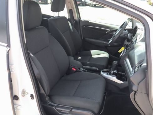 Used 2019 Honda Fit LX image 32