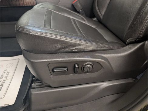 Used 2019 GMC Sierra 1500 Denali w/ Denali Ultimate Package AWD/4WD image 10