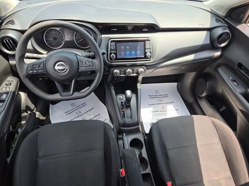 Used 2025 Nissan Kicks Play S FWD image 9