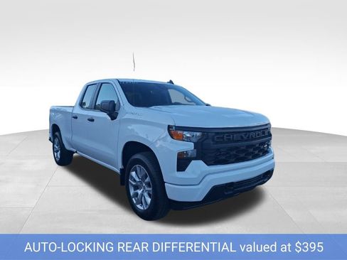 New 2026 Chevrolet Silverado 1500 Custom image 3