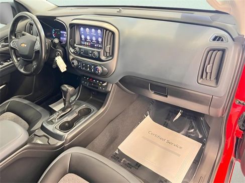 Used 2020 Chevrolet Colorado Z71 image 11