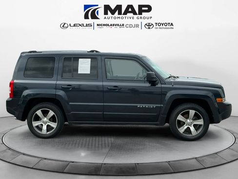Used 2016 Jeep Patriot High Altitude FWD image 6