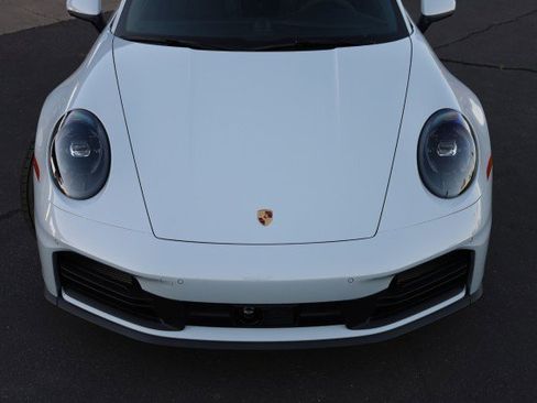 Used 2025 Porsche 911 Carrera image 9