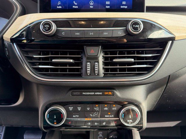 Used 2022 Ford Escape Titanium w/ Titanium Premium Package FWD image 19