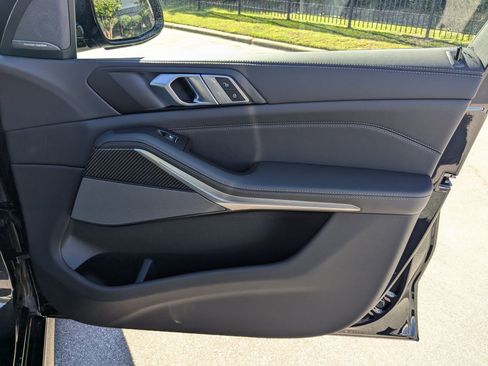 New 2026 BMW X5 M60i w/ Executive Package image 36