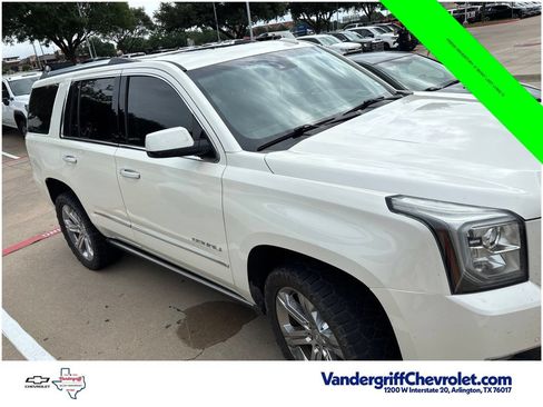 Used 2015 GMC Yukon Denali w/ Premium Package AWD/4WD image 2