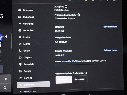 Used 2023 Tesla Model 3 Standard Range image 23