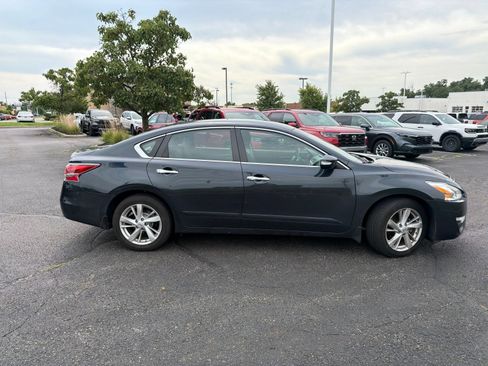 Used 2015 Nissan Altima 2.5 SL FWD image 14