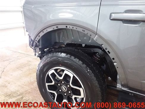 Used 2022 Ford Bronco Outer Banks image 15