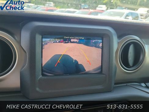 Used 2019 Jeep Wrangler Unlimited Sport S AWD/4WD image 14