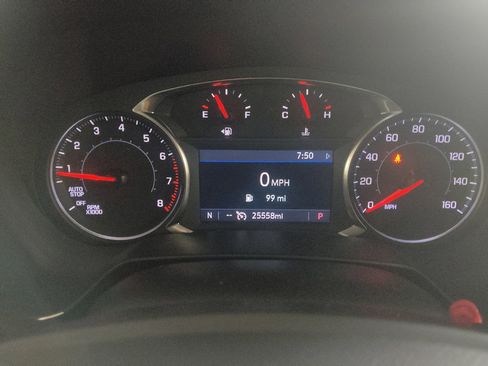 Used 2024 Chevrolet Blazer LT w/ Convenience Package FWD image 23
