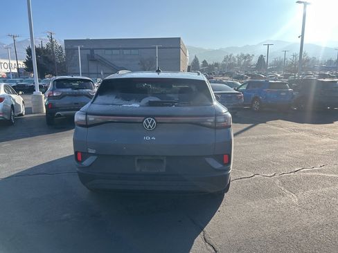 Used 2023 Volkswagen ID.4 S image 5