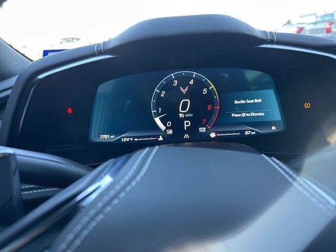 Used 2025 Chevrolet Corvette Stingray Coupe w/ 1LT image 10