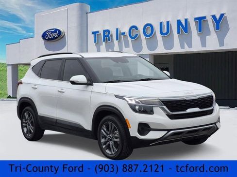 Used 2022 Kia Seltos S FWD image 1