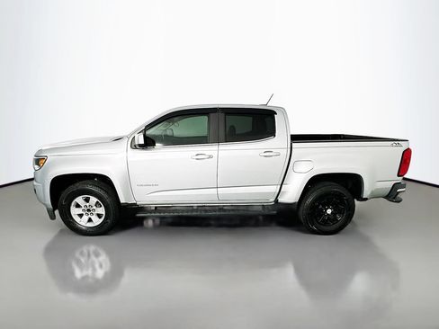 Used 2019 Chevrolet Colorado W/T w/ WT Convenience Package RWD image 4