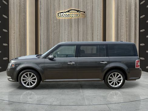 Used 2019 Ford Flex Limited w/ Equipment Group 301A AWD/4WD image 4