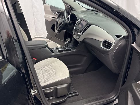 Used 2024 Chevrolet Equinox LT FWD image 27