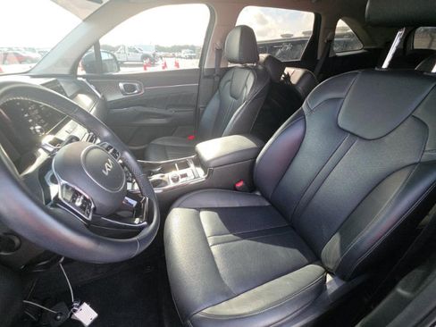 Used 2023 Kia Sorento SX AWD/4WD image 14