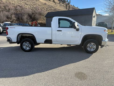 Used 2021 Chevrolet Silverado 2500 W/T w/ WT Convenience Package image 6