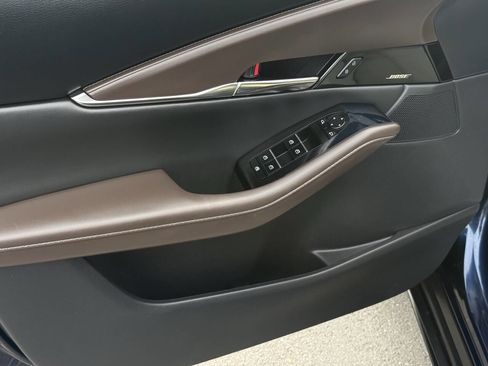 Used 2021 MAZDA CX-30 AWD 2.5 S w/ Premium Package image 9