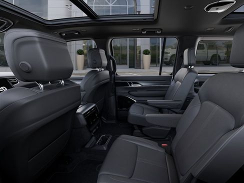 New 2026 Jeep Grand Wagoneer L Limited w/ Premium Group II AWD/4WD image 23