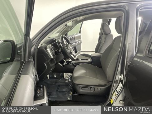 Used 2023 Toyota Tacoma SR5 image 12