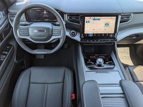 New 2026 Jeep Grand Wagoneer L Limited AWD/4WD image 6