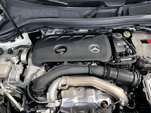 Certified 2026 Mercedes-Benz GLA 250 4MATIC image 32