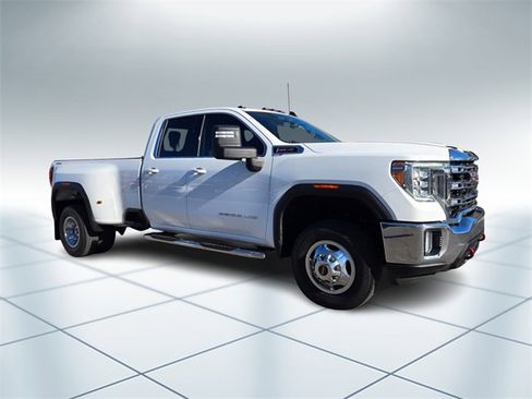 Used 2022 GMC Sierra 3500 SLE w/ SLE Value Package image 2