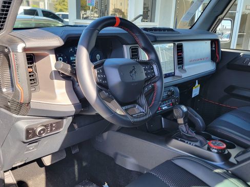 New 2024 Ford Bronco Raptor image 7