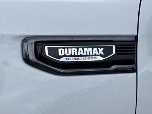 Used 2024 GMC Sierra 1500 AT4 w/ AT4 Premium Package AWD/4WD image 14