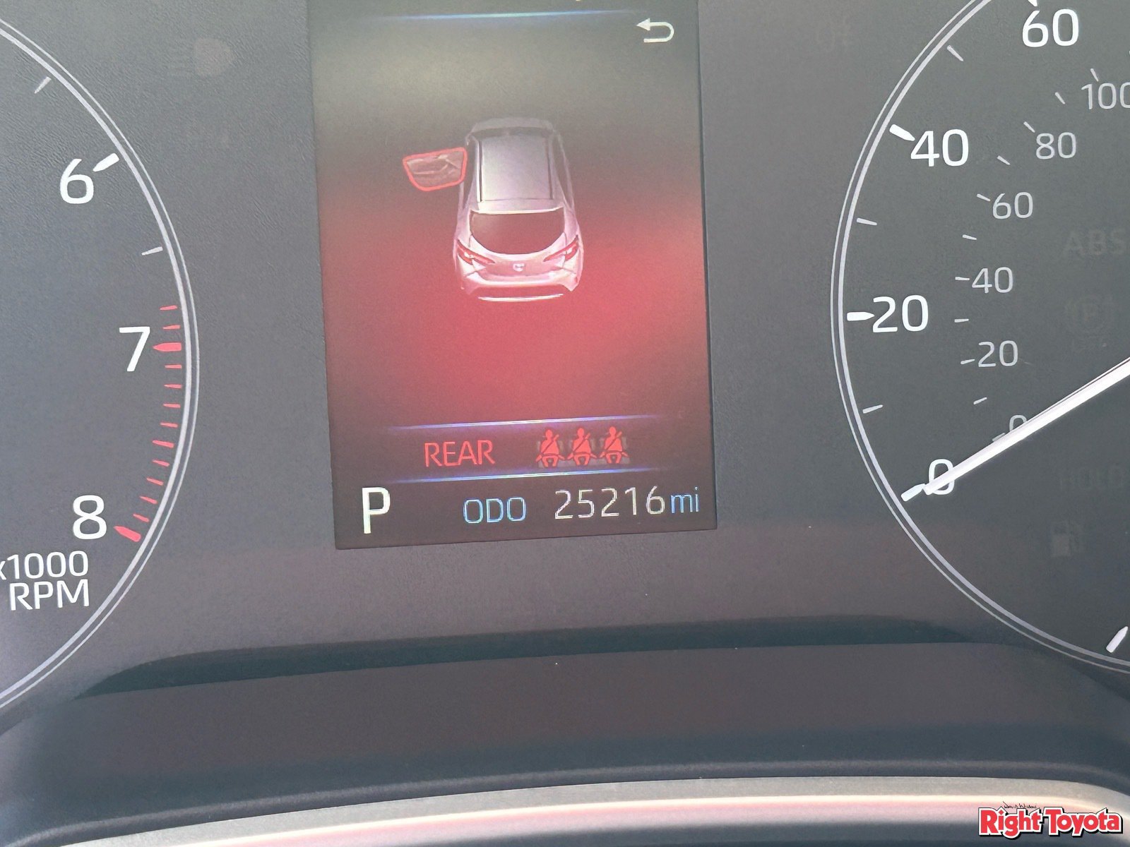 Certified 2025 Toyota Corolla SE FWD image 32