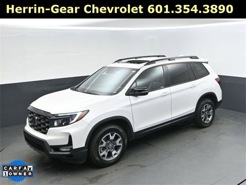 Used 2023 Honda Passport TrailSport image 31